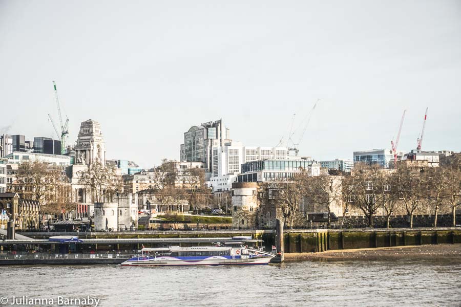 Boat Tour from London Bridge Pier