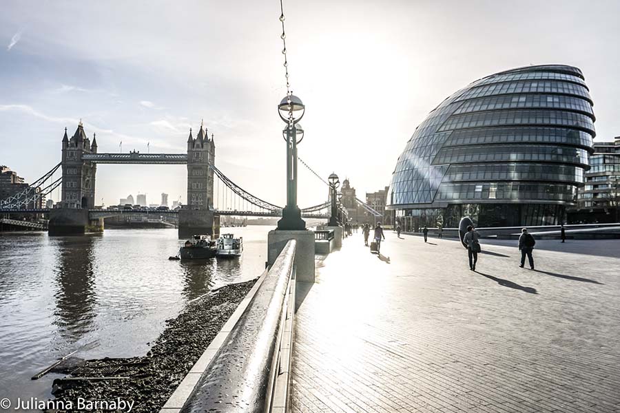 Le Tower Bridge vu de loin