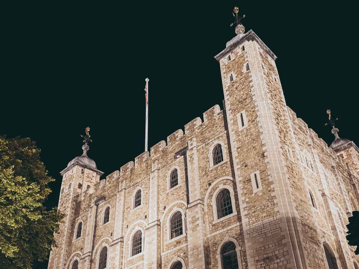 The Ceremony of the Keys: A Guide to Visiting the Tower of London’s 700-Year-Old Tradition