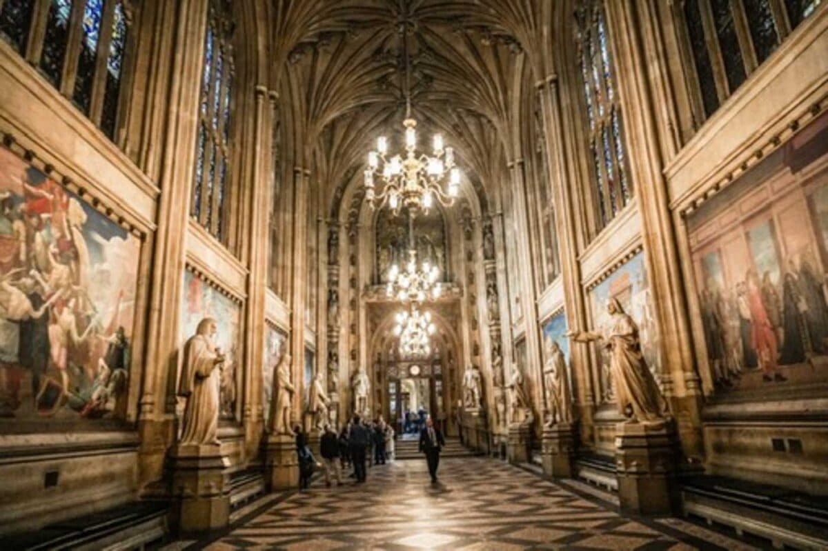 tour of the house of parliament