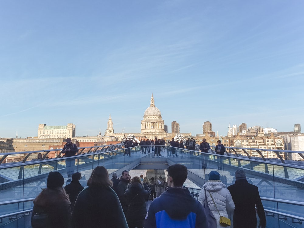 London’s Wobbly Millennium Bridge is Closed For Urgent Repairs