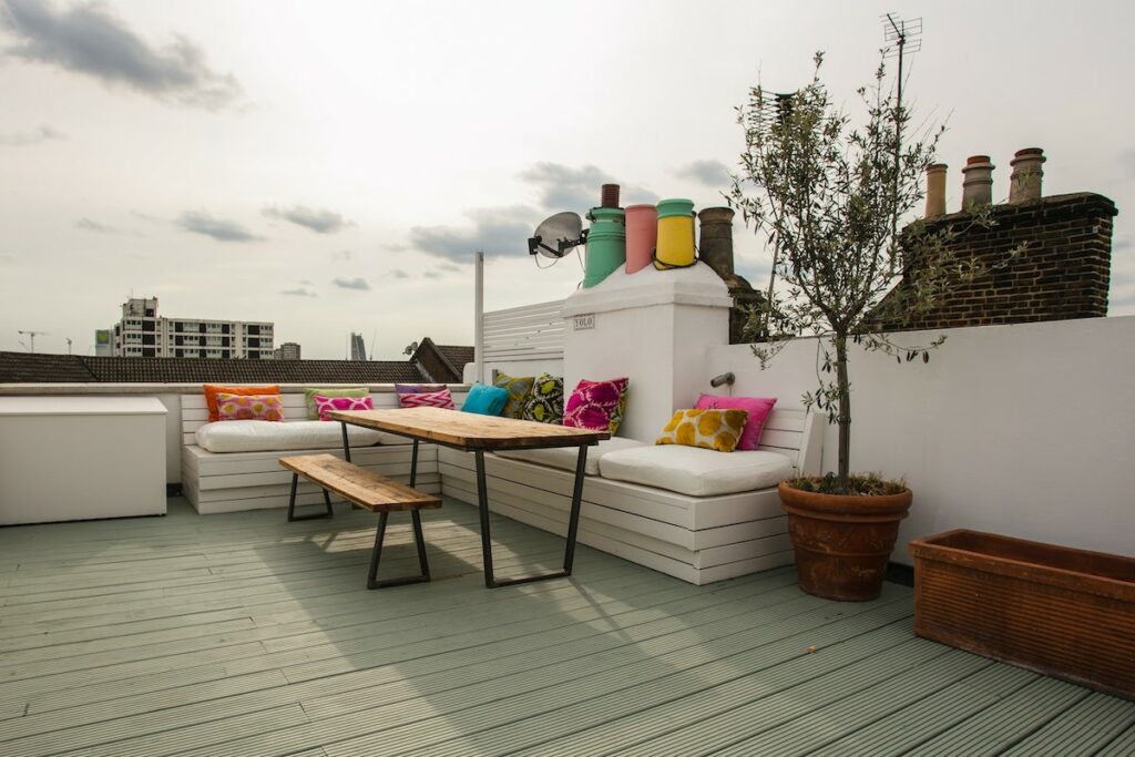 Airbnb/Plum Guide - Rooftop Terrace