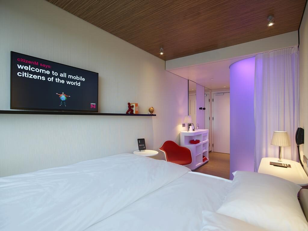 CitizenM