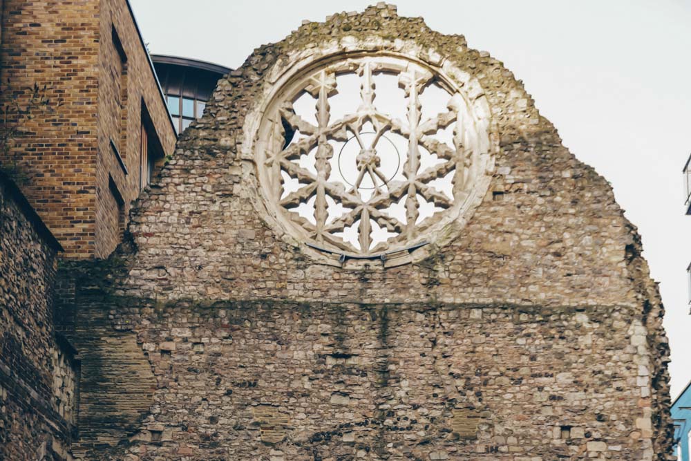 Travel Back to Winchester Palace – the Medieval Ruins in London Bridge