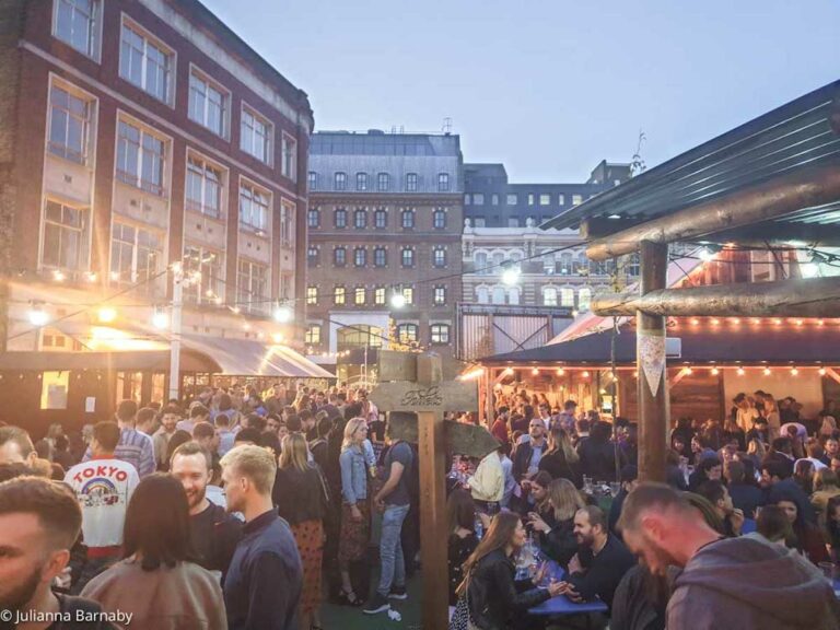 Time to Discover: Flat Iron Square, London