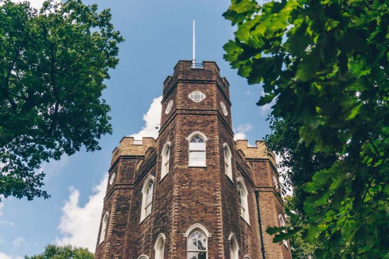 Severndroog Castle – Exploring The Secret Castle on Shooters Hill