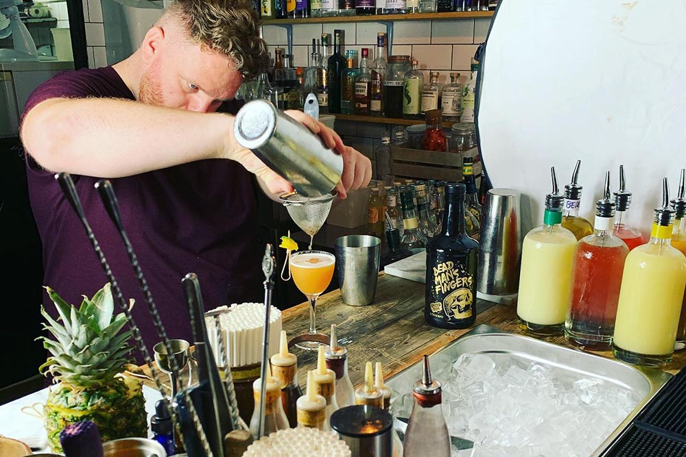 Best Bars in Brixton For Jazz, Wine, Cocktails and Late Nights