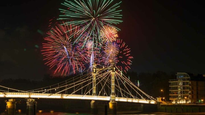 Wizz-Bang! Spectacular Firework Displays in London in 2021