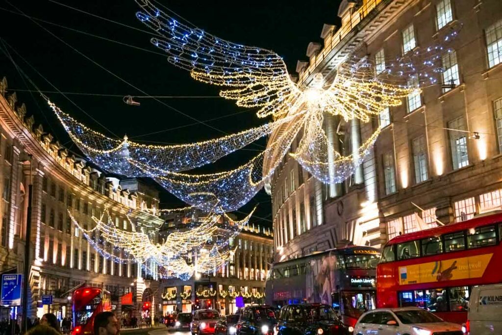 london tours christmas 2022