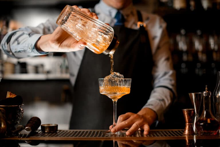 Best Bars in Hackney For The Ultimate Boozy Adventures