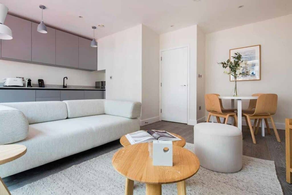 Stylish Loft in The West End