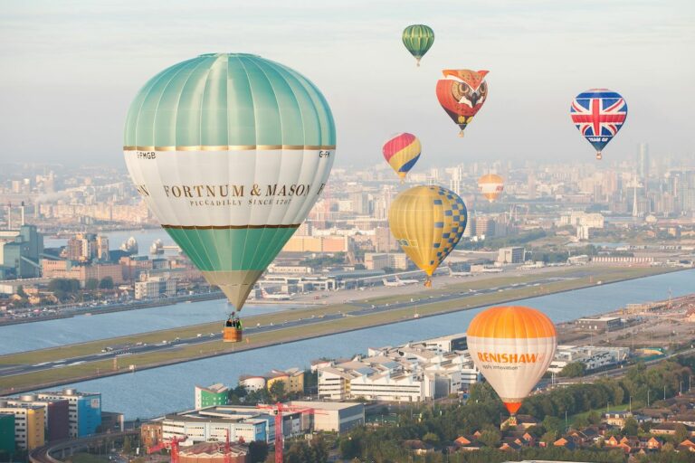 Don’t Miss the Lord Mayor’s Flotilla: The Hot Balloon Parade Brightening Up London’s Skies This Summer
