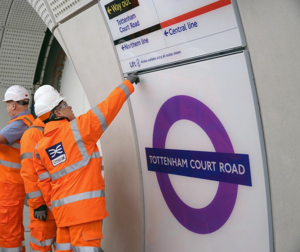 Tottenham court road station