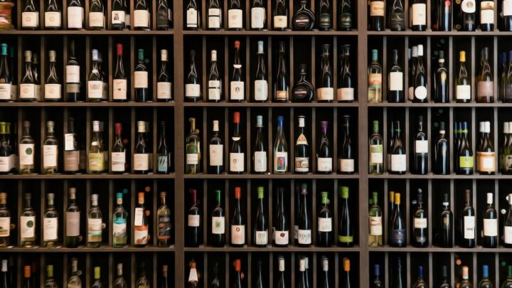 12 Fabulous Wine Shops in London for the Best Vino in the City