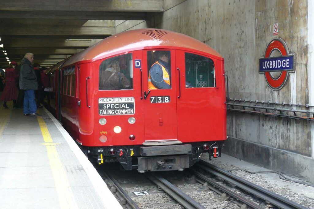 Art Deco Train