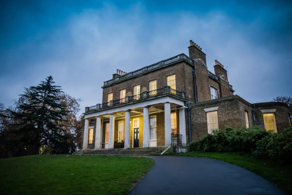 Clissold Park