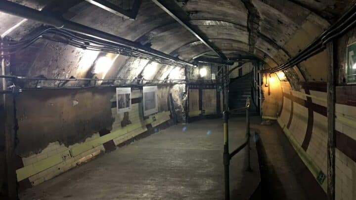 A Grand Tour of London’s Abandoned Tube Stations