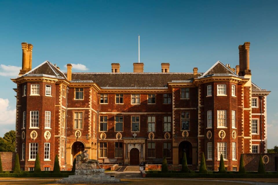 14 Beautiful Stately Homes in London You Need to Visit — London x London