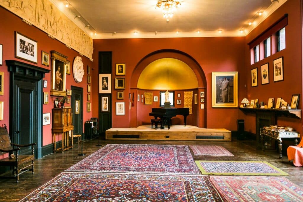 Leighton House