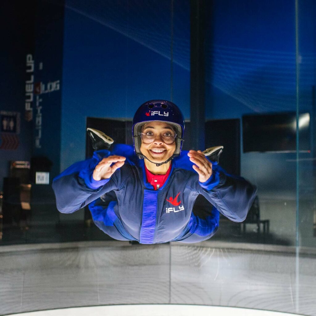 Sky Diving Wind Tunnel