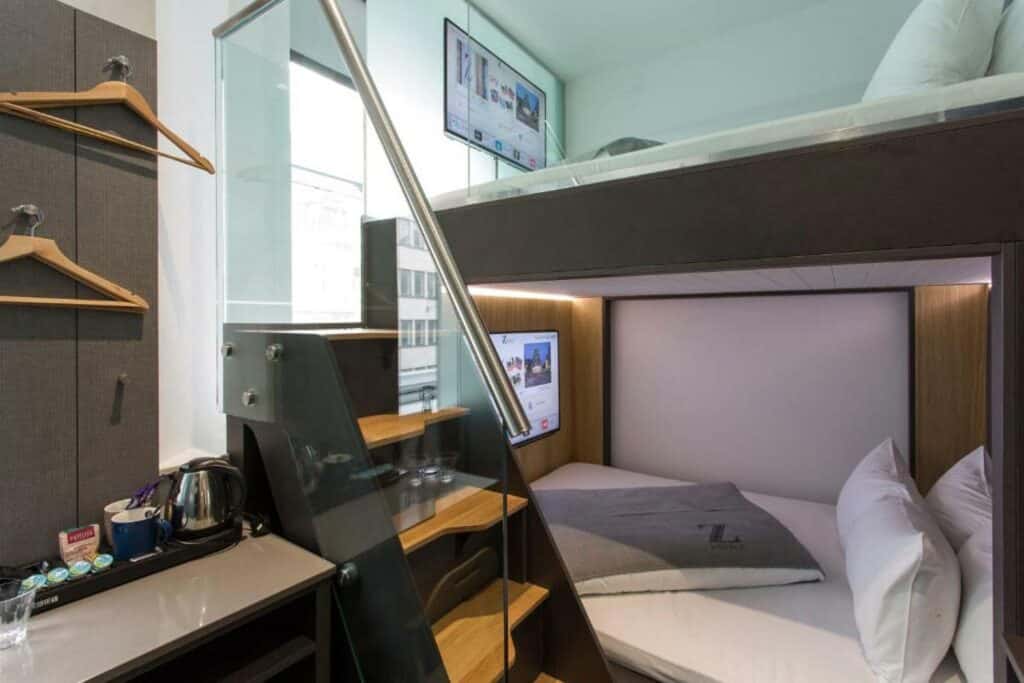 The Z Hotel City