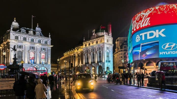 You Can Have Your Photo (And Your 15 Minutes of Fame) On the Piccadilly Circus Screens This Month