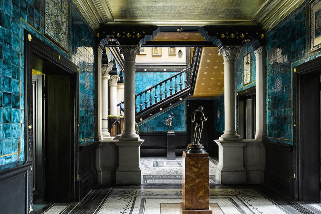 Leighton House